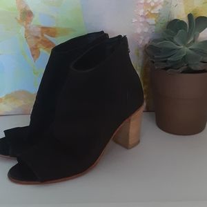 Free people Suede ankle boots